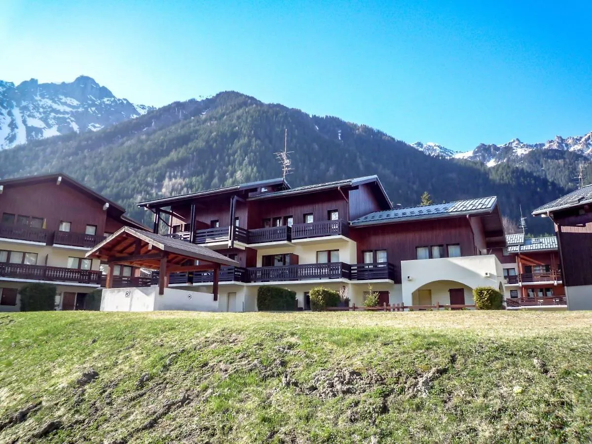 Studio Les Jardins Du Mont-Blanc-4 By Interhome Chamonix